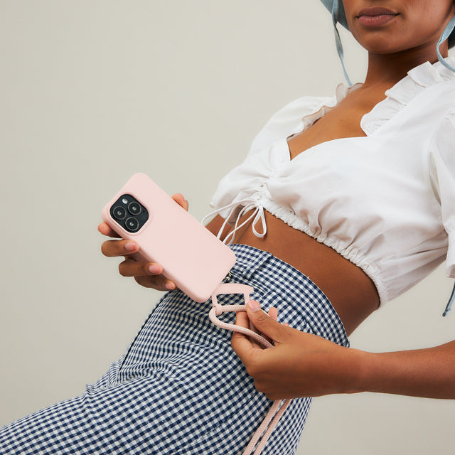 Pink| כיסוי סיליקון ורצועה