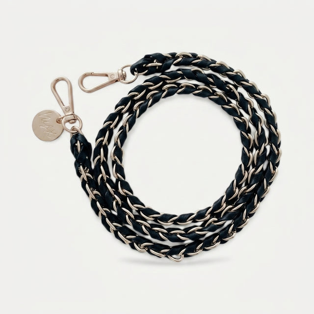 Phone strap — Studio - Clean | Generated by Modelize